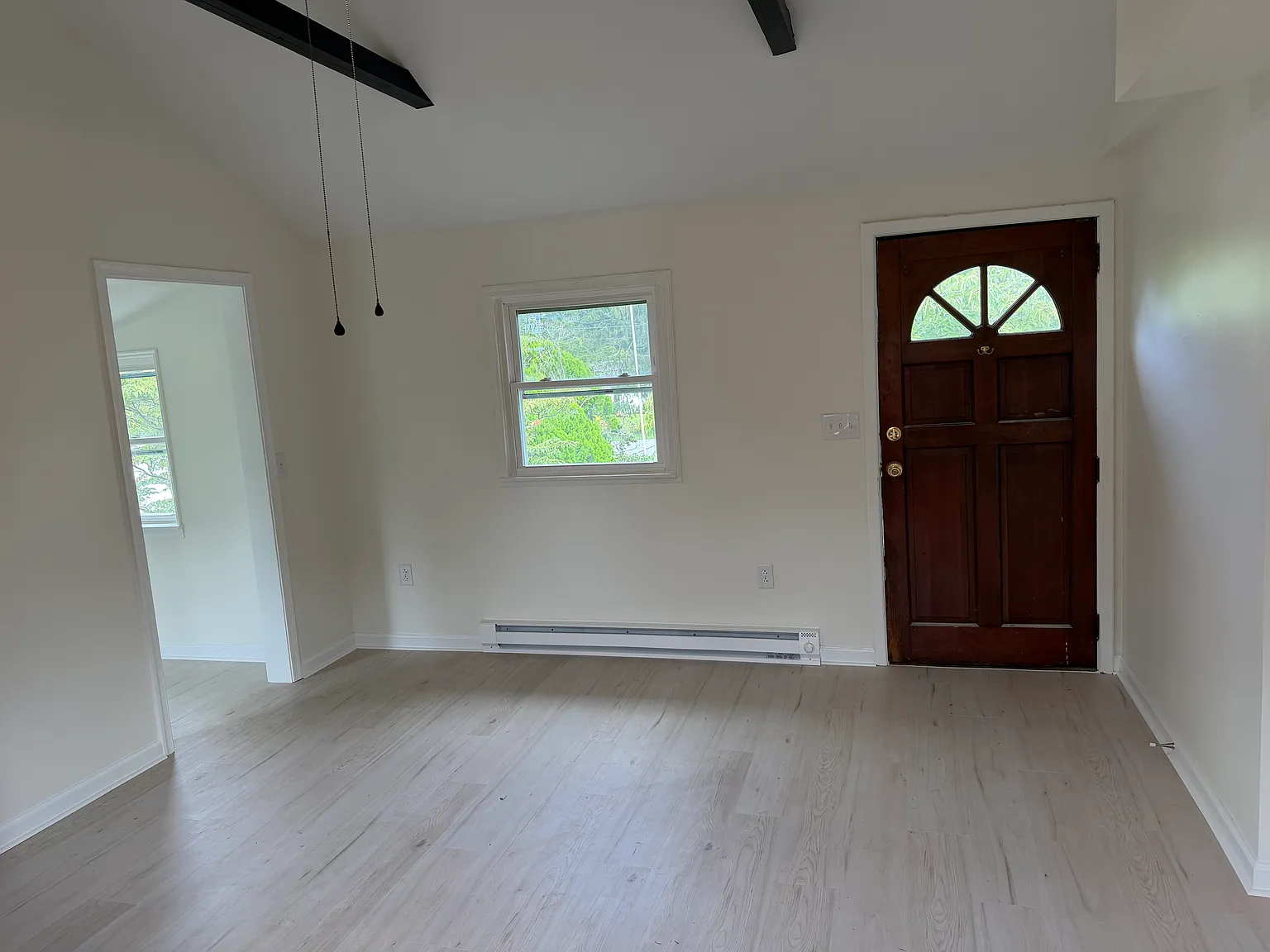 1 bed, 500 sqft, $1,200 — Photo 1