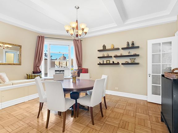 3rd image of 41 W 82nd St APT 7A