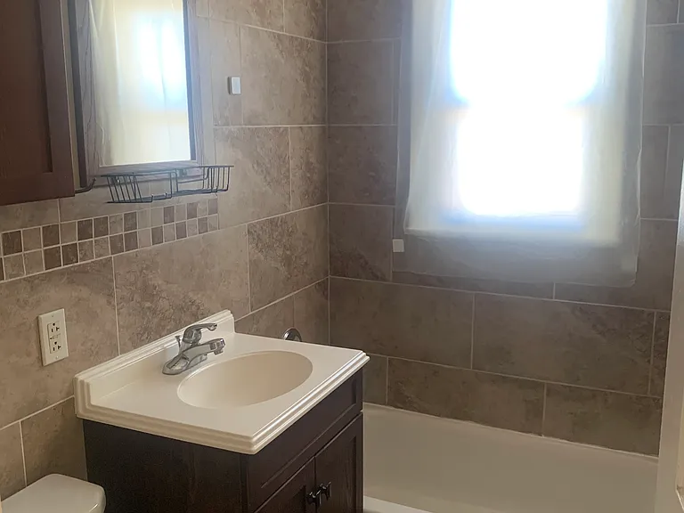 1228 SW Frazier Ave — Photo 9