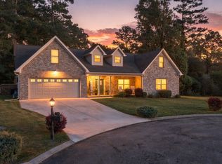 103 Windy Oak Dr, Rock Spring, GA 30739