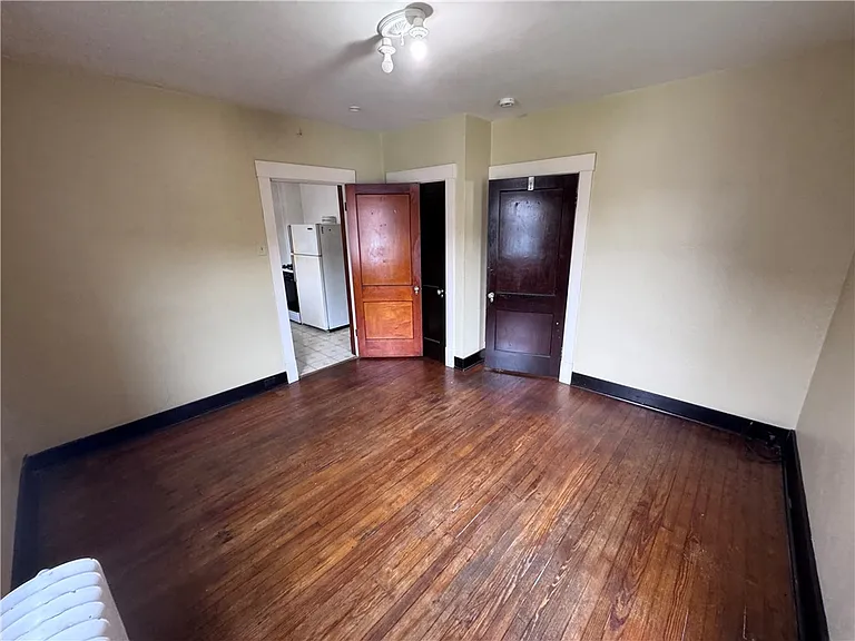 17 Sumner Ave — Photo 16