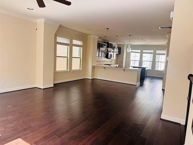 10009 Spring Shadows Park Cir — Photo 9