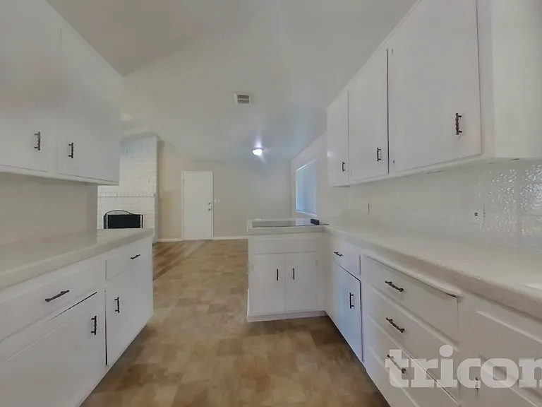 1200 Muirswood Way — Photo 5