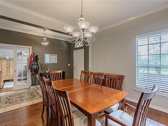 3rd image of 7416 Ambleside Dr
