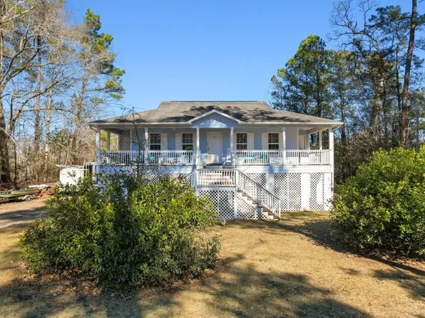1063 Rowe Pond Rd., Conway, SC 29526