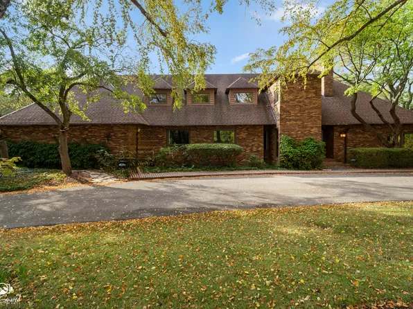 200 Shorewood Ln, Shorewood, IL 60404