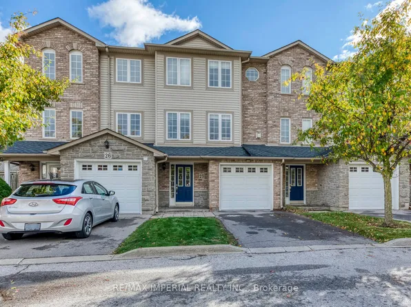 7 Southside Pl #25, Hamilton, ON L9C 7W6