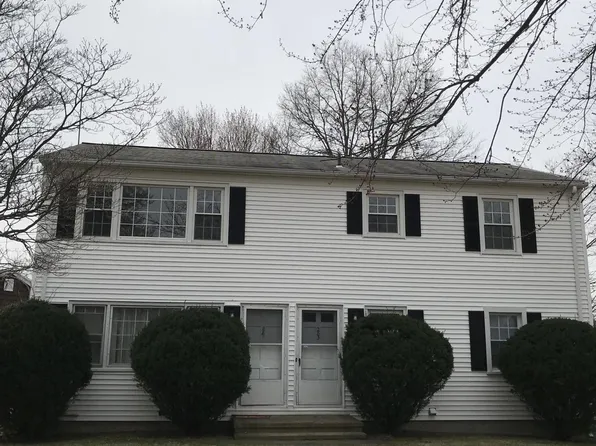 283 Meadows End Rd, Milford, CT 06460