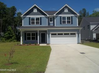 151 Portico Ct, Hampstead, NC 28443