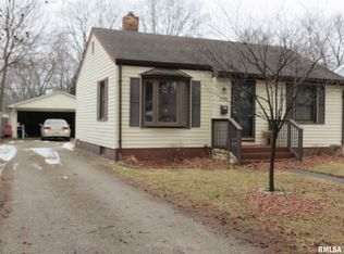 1717 N 21st St, Springfield, IL 62702