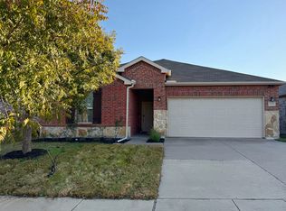 2420 Barzona Dr, Fort Worth, TX 76131