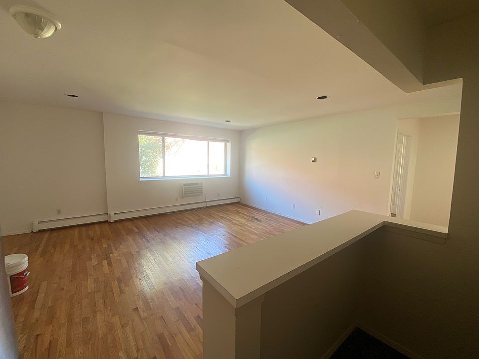 1st image of 7541 113th St APT 2