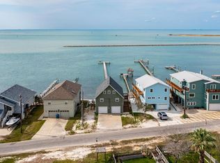 1024 Bayshore Dr, Ingleside, TX 78362