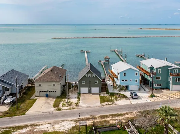 1024 Bayshore Dr, Ingleside, TX 78362