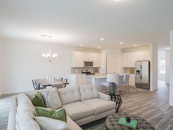 Hampton Oaks - Teton Interior Image 2
