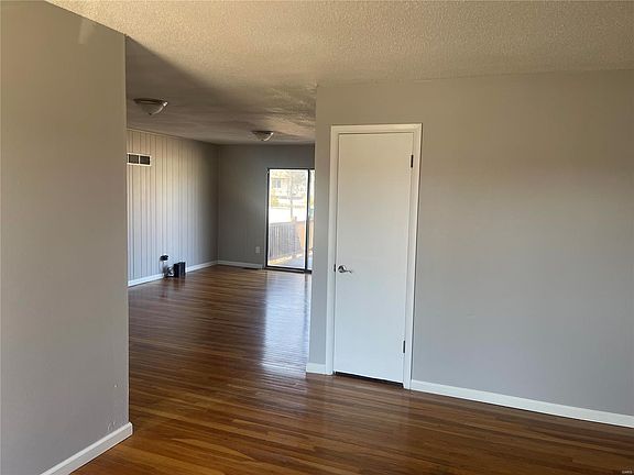 5th image of 1635 Orangedale Ln