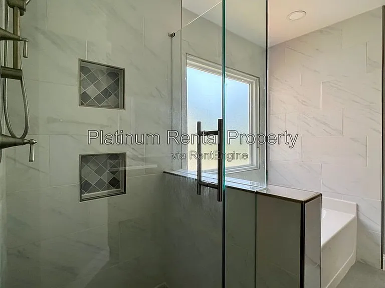 2813 Priestcliff Dr SE — Photo 26
