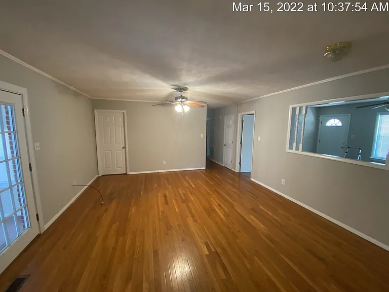 144 S Ingleside Dr — Photo 7