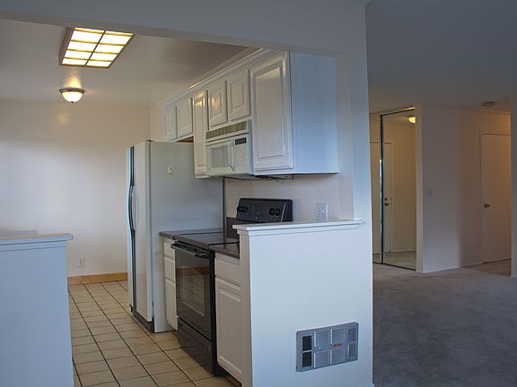 5th image of 900 Beach Park Blvd APT 145