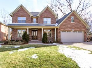 211 Elm St, Glenview, IL 60025