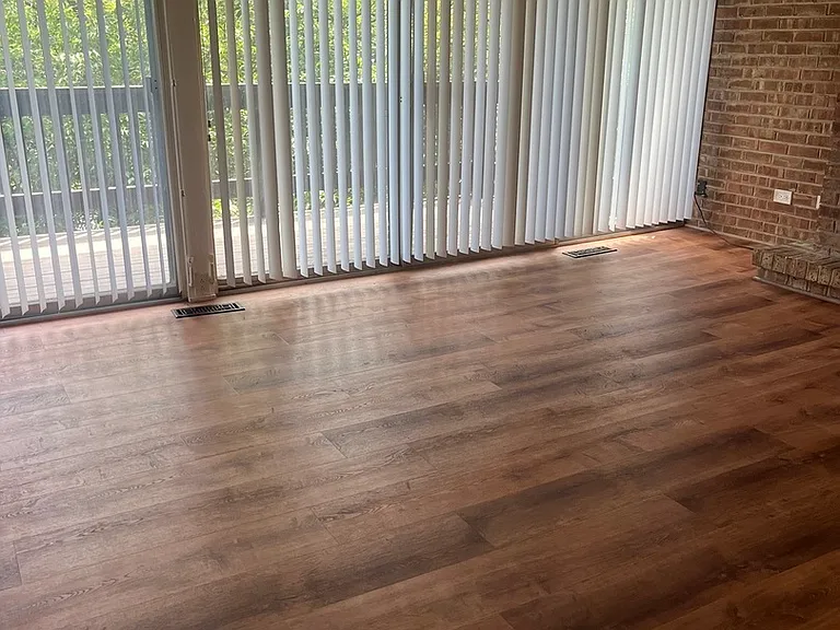 5515 E Lake Dr #D — Photo 3