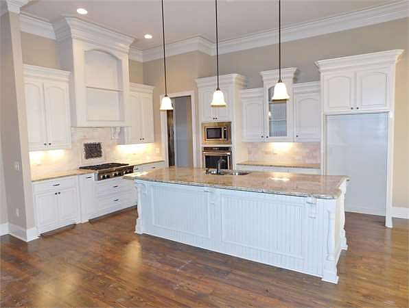 2nd image of 135 W Legacy Dr