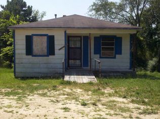 1708 Auburn St, Tuskegee, AL 36083
