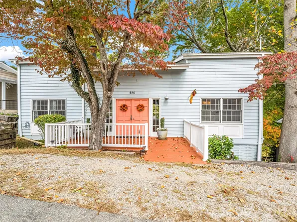 486 Oxford Rd, Lake Junaluska, NC 28745