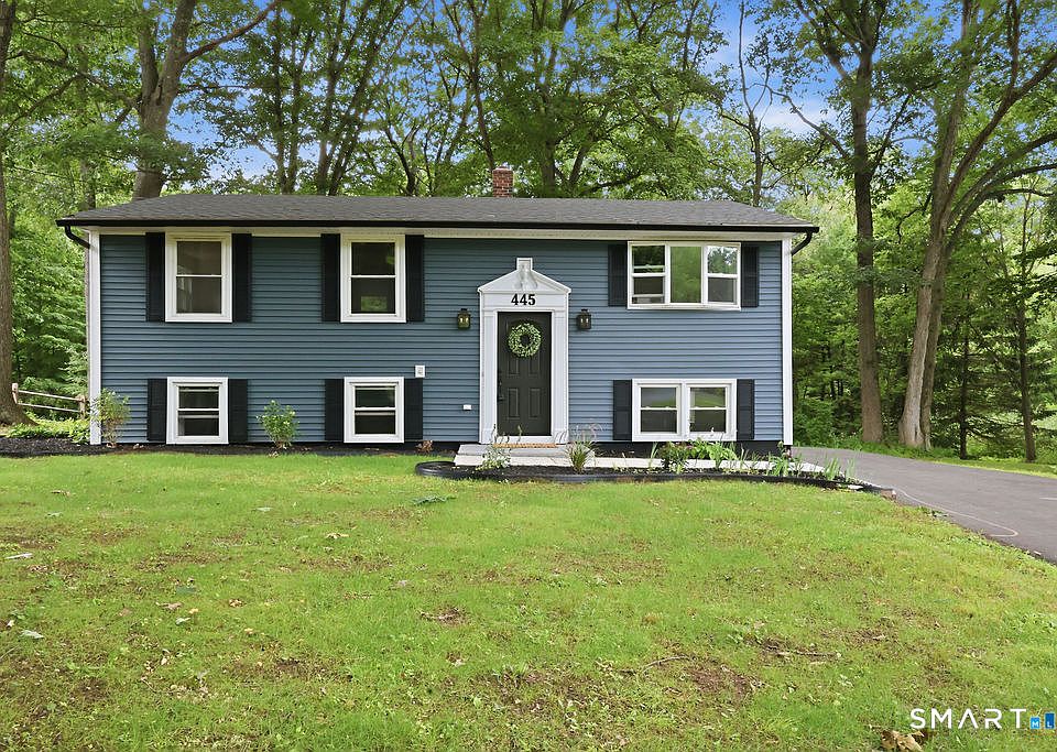 1st image of 445 Lincoln Drive