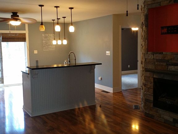 3rd image of 10070 Diligence Ln