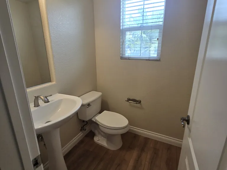 8298 Bryn Glen Way — Photo 9