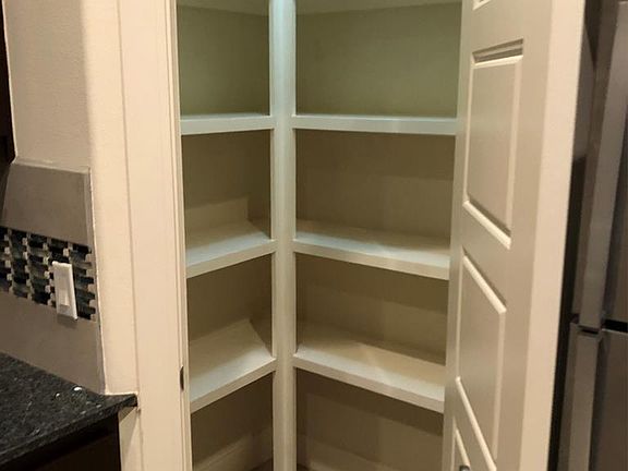 5th image of 3011 S St Unit A