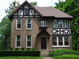 1170 W Stephenson, Freeport, IL 61032