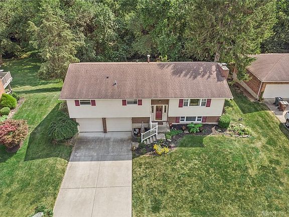 5th image of 84 Sue Dr