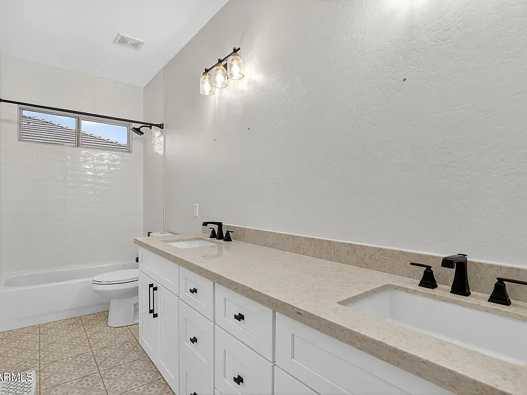 10587 E Sheena Dr — Photo 34