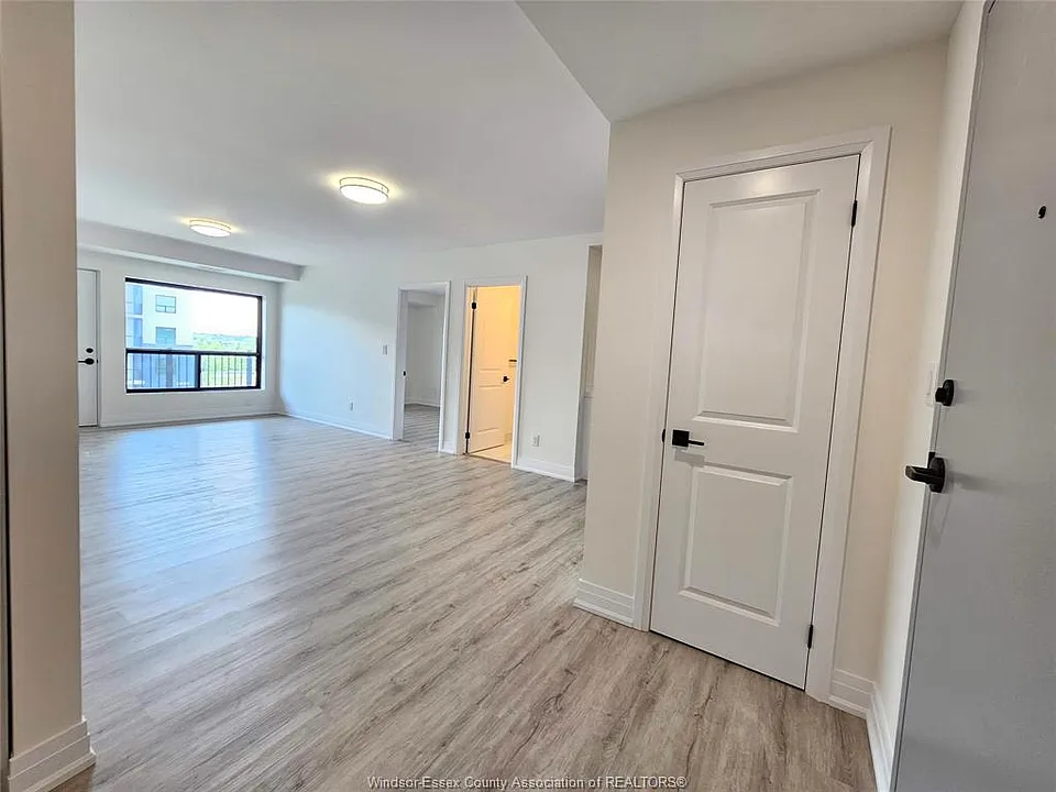 3340 Stella Cres #517