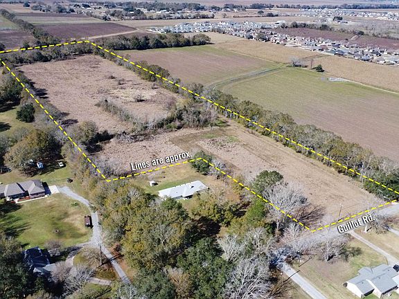 2nd image of 1600 Guillot Rd