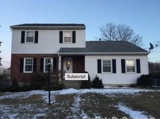 36 Galileo Way, Latham, NY 12110