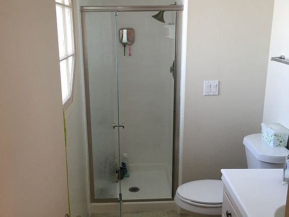 5th image of 1215 Clayton Ct