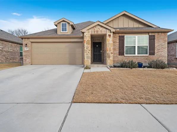 2213 Village Creek Ln, Denton, TX 76208