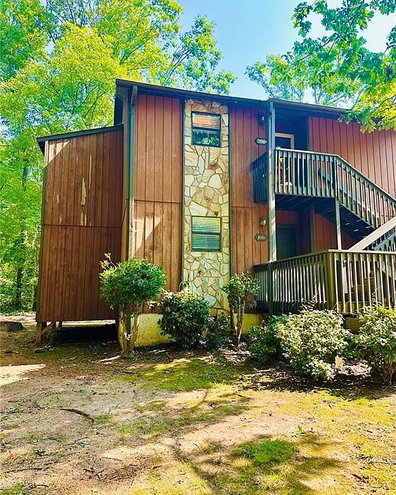 1st image of 2101 Aspen Way