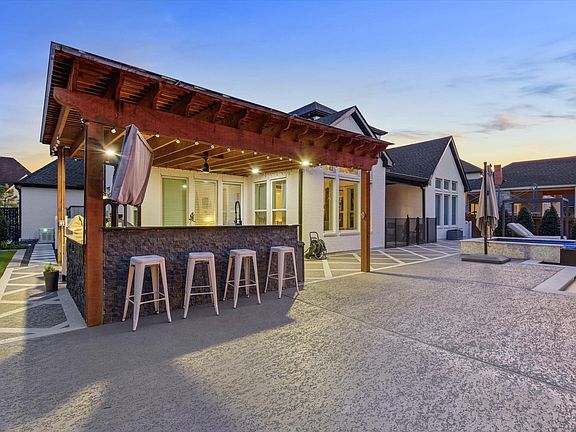 5th image of 8535 Tynan Ridge Dr