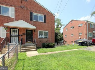 4015 Murdock St, Temple Hills, MD 20748