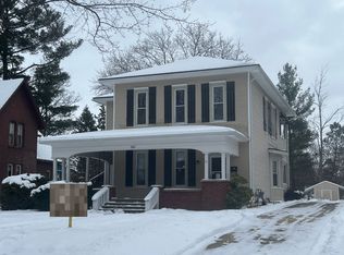 343 E Slosson Ave, Reed City, MI 49677