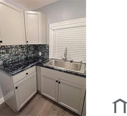 2360 NW 6th Ct — Photo 11