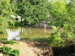 2405 Glen Ridge Dr, Highland Village, TX 75077