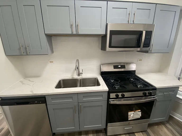 1514 W Wilson Ave #3R — Photo 1
