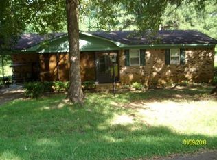 628 Ridgeland Cir, New Albany, MS 38652