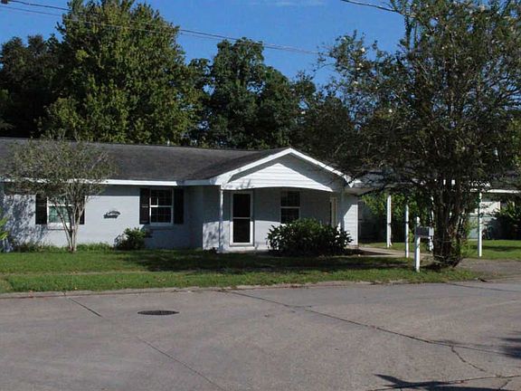 2nd image of 306 Elysian Dr