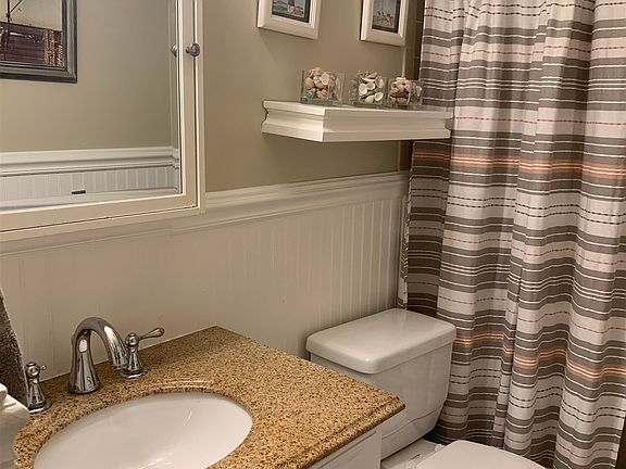 5th image of 17 Silvestri Cir Unit 21